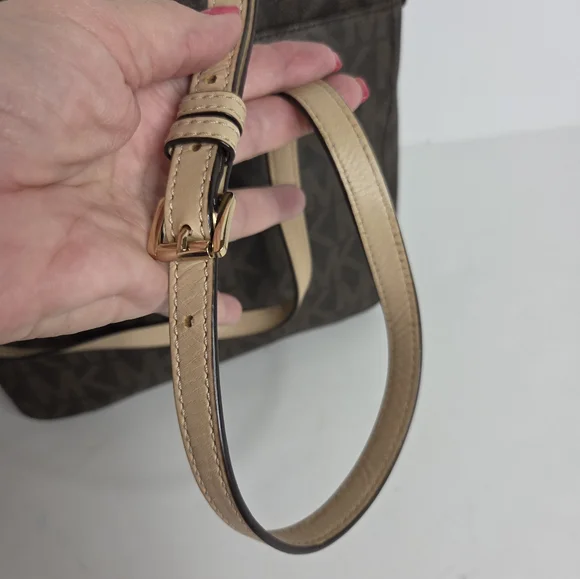 MICHAEL Michael Kors Jet Setter Large Brown Logo Crossbody Bag